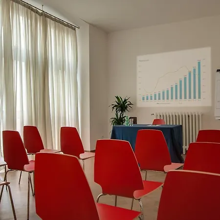 جينيوس داون تاون 3*