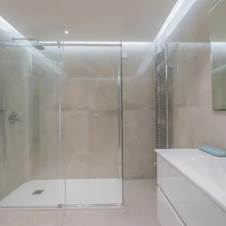 Brera Premium Near Duomo Wifi * ميلان