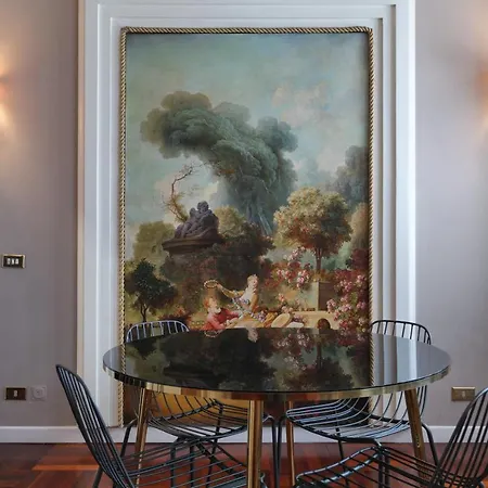 Luxury Galleria - Duomo 米兰