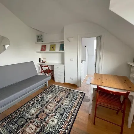 Tortona Tiny Attic Directly Connected To Duomo Apartman Milánó