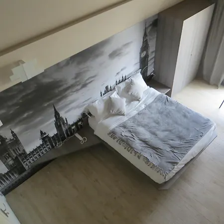 Hotel Seven Milan