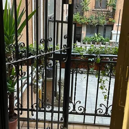 Nel Quartiere Bayres Completamente Rinnovata 아파트