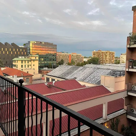 Апартаменты Mecenate Metropolitan Flat *