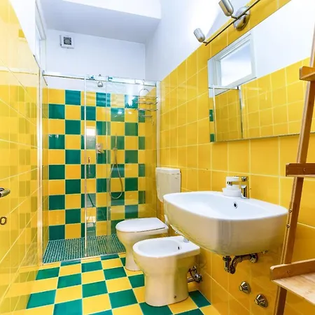 Porta Ticinese Colorful Apartment! Lejlighed