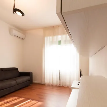 Apartment Millelire Bilo Travel Inside