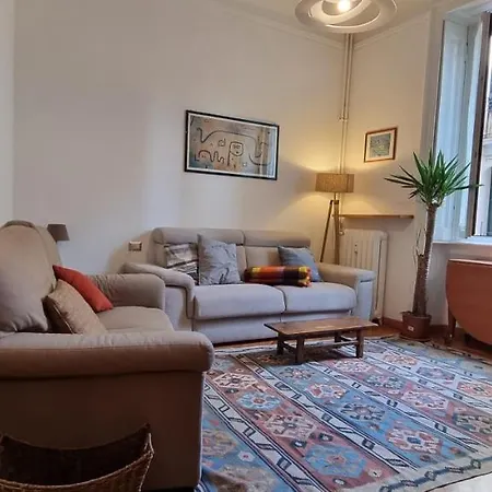 Altido Homey Flat With Balcony In Historical Centre Apartment