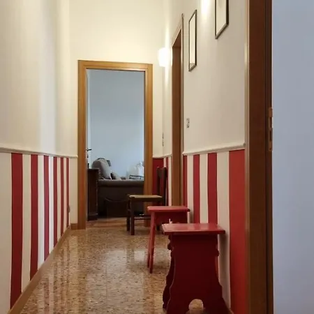 Altido Homey Flat With Balcony In Historical Centre Apartment