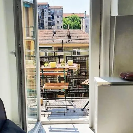 Tolstoj Metro Apartment Milano