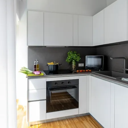 Appartement Vela Centro Con Garage Milaan