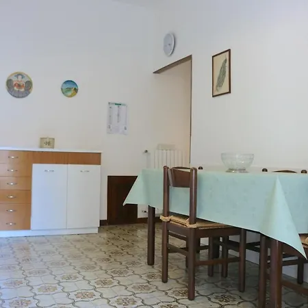 San Lorenzo Home - 6 People