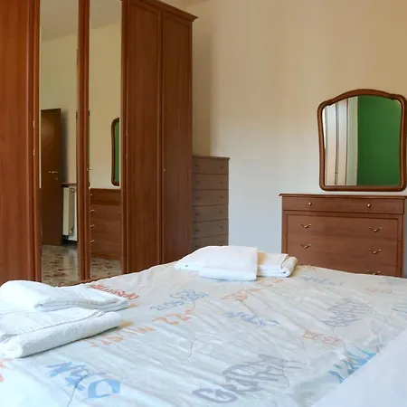 شقة Guastalla Cozy - 5 People *