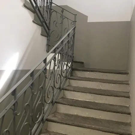Apartment Triboniano Mailand