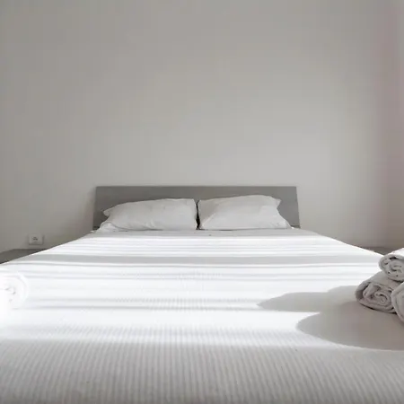 Millelire Bilo Travel Inside * Milano