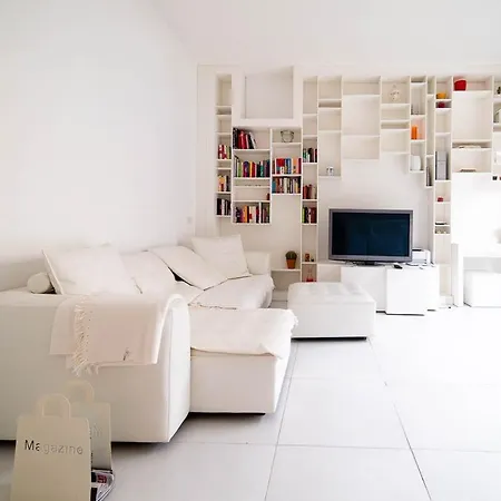 Hbhall Navigli 6b Apartamento Milão