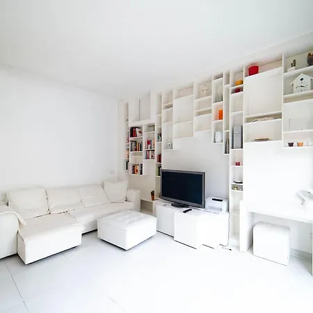 Apartamento Hbhall Navigli 6b *