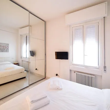 Hbhall Navigli 6b Διαμέρισμα
