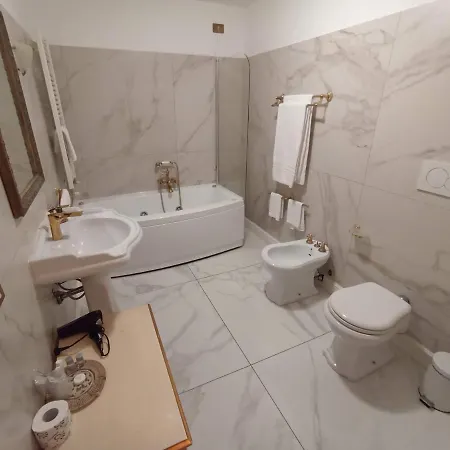 Mercanti Apts Via Passarella Apartman Milánó
