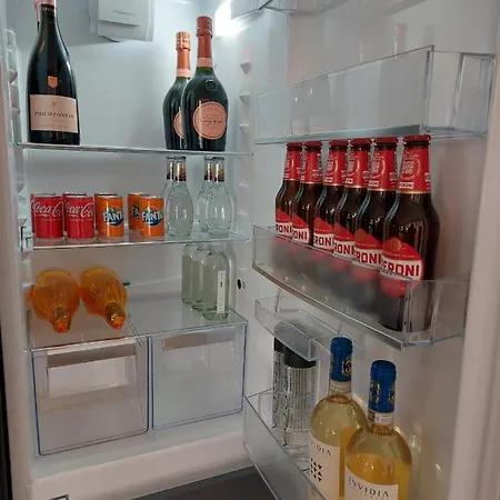 Nj & San Pietro All'orto 6 * Milán