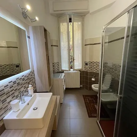 Nel Quartiere Bayres Completamente Rinnovata Apartmán Milán