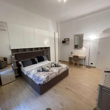 Nel Quartiere Bayres Completamente Rinnovata 아파트 밀라노