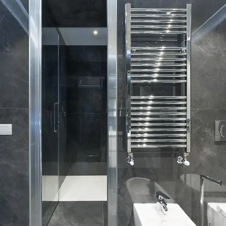 Brera Luxury Near Duomo With Wifi