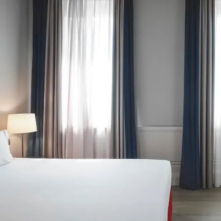 Palazzo Cornalia 5* Milan