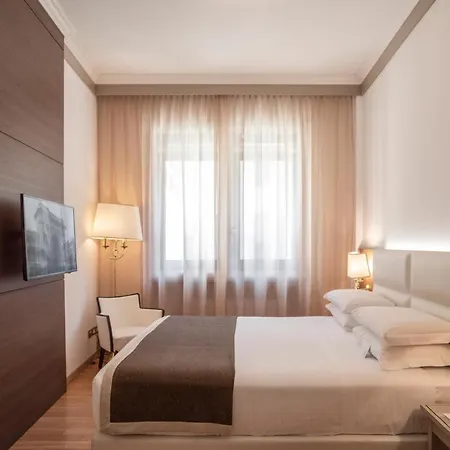 Hotell Romana 4*