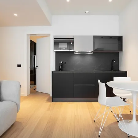 Sant'ambrogio Apartments, Reception H24 밀라노