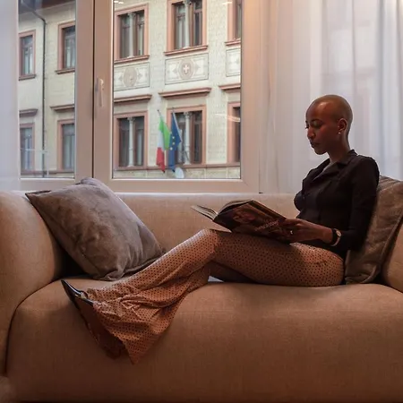 아파트 Sant'ambrogio Apartments, Reception H24 *