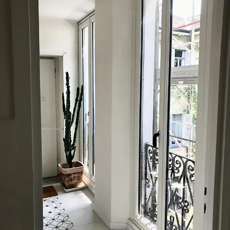 Casa Cairoli 아파트 *