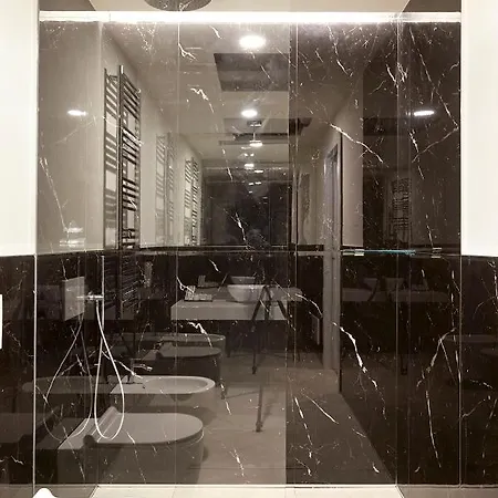 Prestige Boutique -piazza Duomo 4*