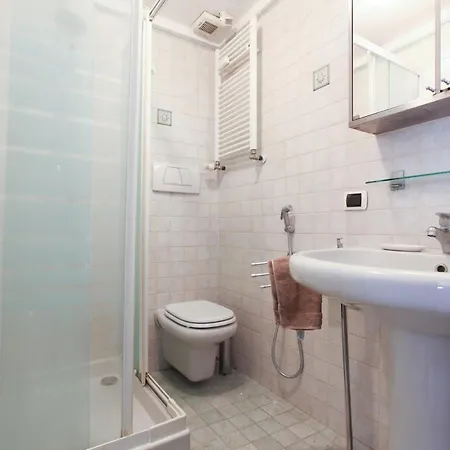 Apartamento Bohemian District 2 Bdrs Milão