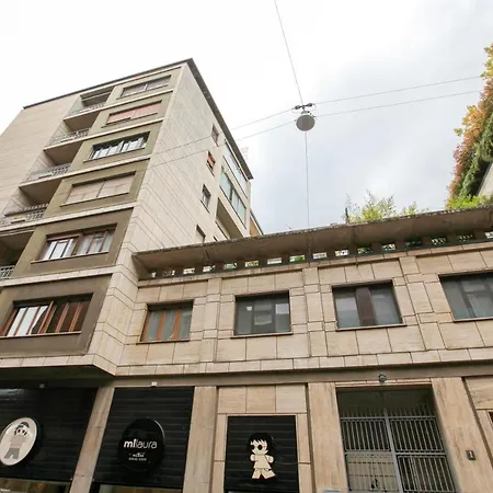 Bohemian District 2 Bdrs Apartamento Milão