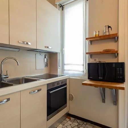 Apartment Big Apartment In Central Station Ponte Seveso 42 *