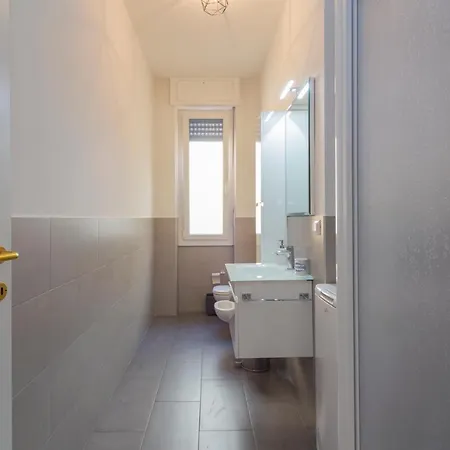 Apartment Big Apartment In Central Station Ponte Seveso 42 Mailand