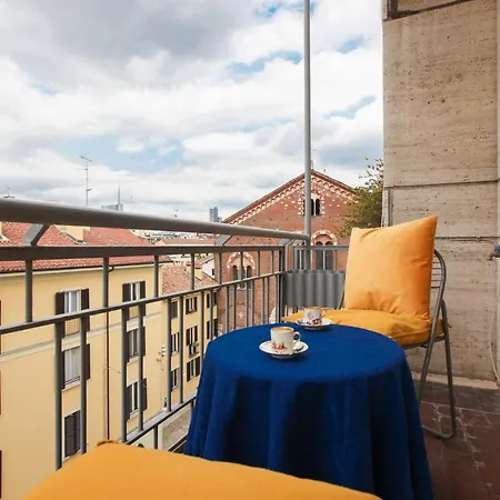 Bohemian District 2 Bdrs Apartamento