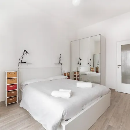 Apartamento Sant'ambrogio Bright With Terrace *