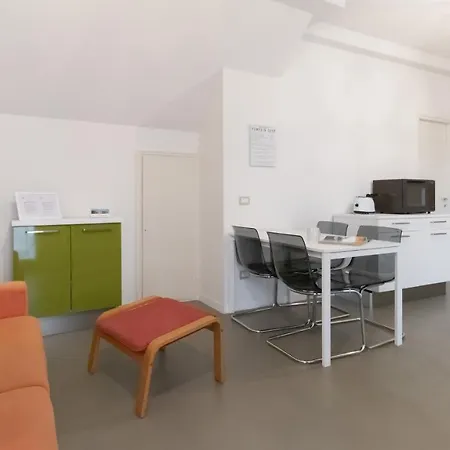 Appartement Italianway Easy - Plinio 64