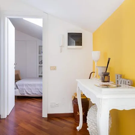 Luxury Penthouse Near Duomo Lägenhet Milano