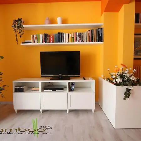 Bamboo Ebro * ميلان