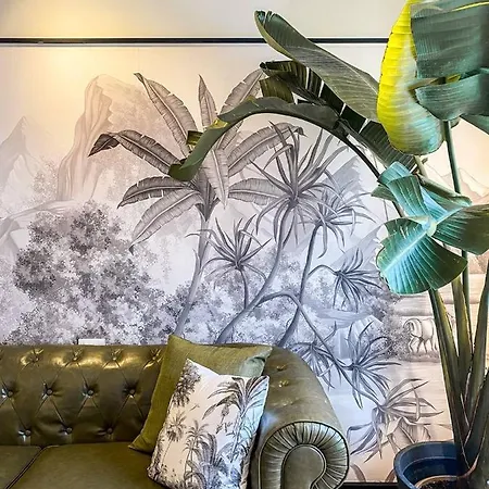 Exclusive Floor 2-bedroom Flat Milano