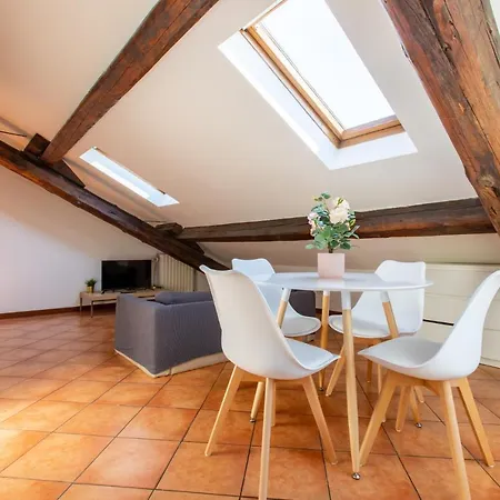 Mondadori - Luxury Terrace Near Porta Nuova, Duomo & Navigli شقة