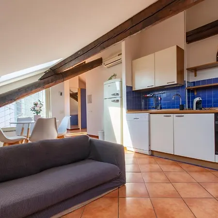 Mondadori - Luxury Terrace Near Porta Nuova, Duomo & Navigli شقة