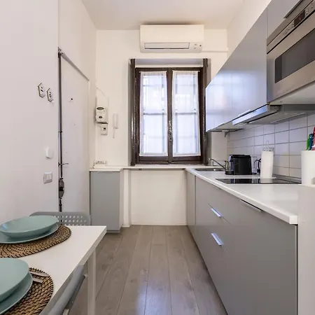 Citta Studi Cosy Studio Apartment