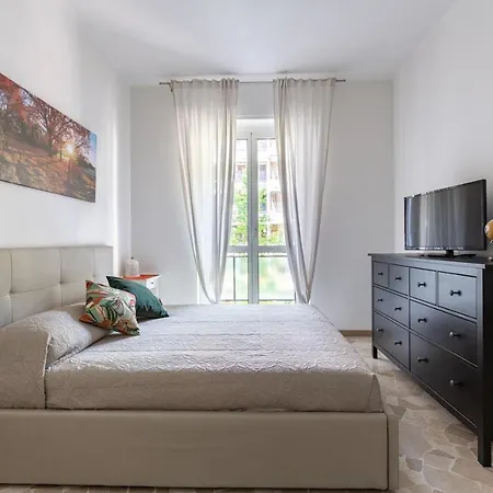 Apartment Piazzale Udine Balcony *