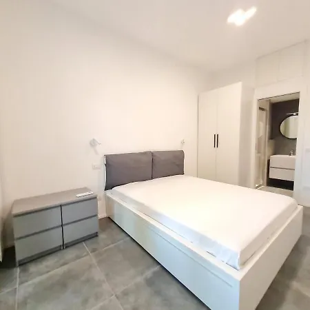 Apartment Porta Romana - Caldara Charme Milan