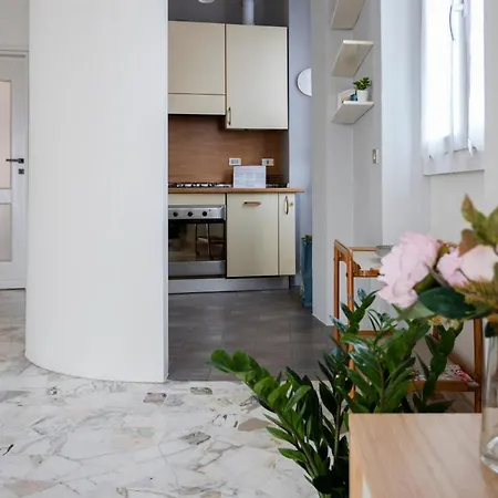 Italianway - Sirte 6 Apartman *