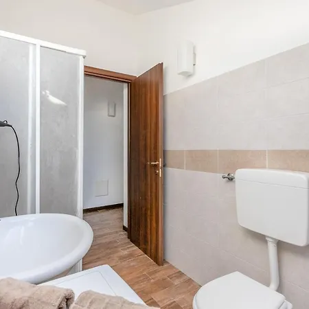 Alessia's Flat - Affori شقة