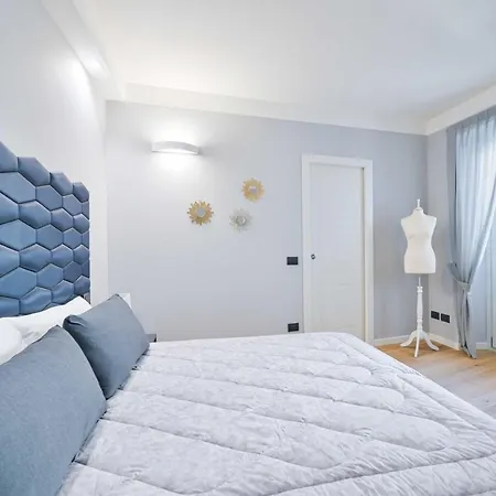 Porta Romana - Manzoni Apartment * מילאנו