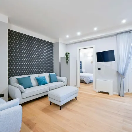 דירה Porta Romana - Manzoni Apartment מילאנו